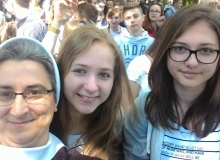 P_20170527_104334_BF_832x624